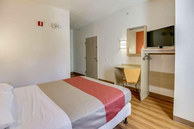 Motel 6 Houston, Tx Екстер'єр фото