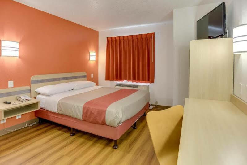 Motel 6 Houston, Tx Екстер'єр фото