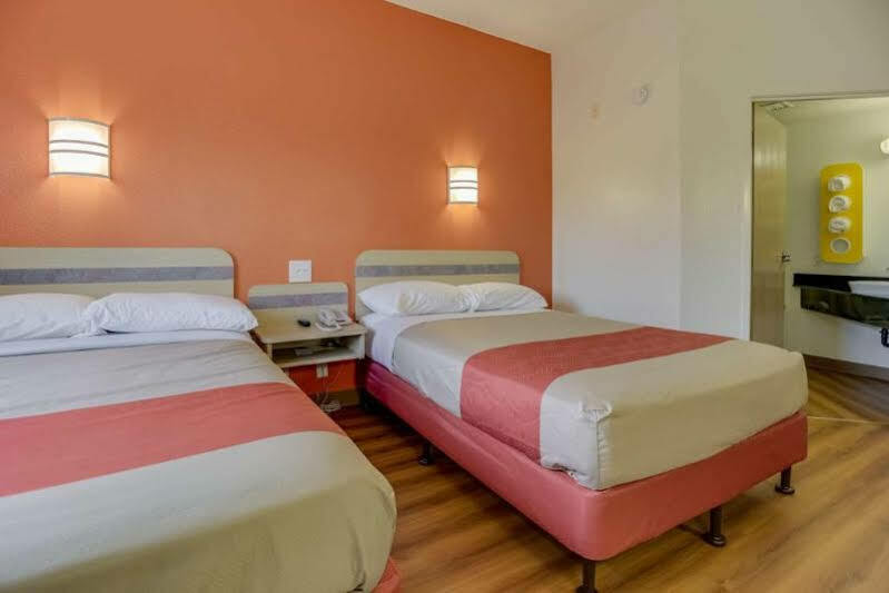 Motel 6 Houston, Tx Екстер'єр фото