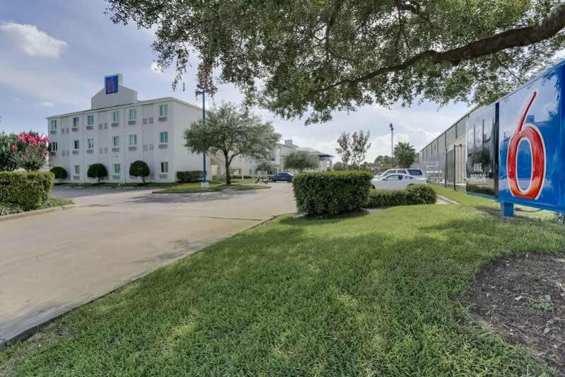 Motel 6 Houston, Tx Екстер'єр фото